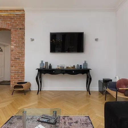 Stylish Parkowa Apartment *