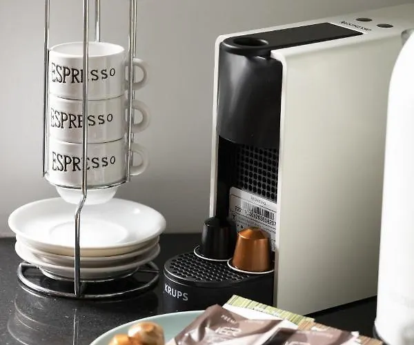 Stylish Parkowa Hotel